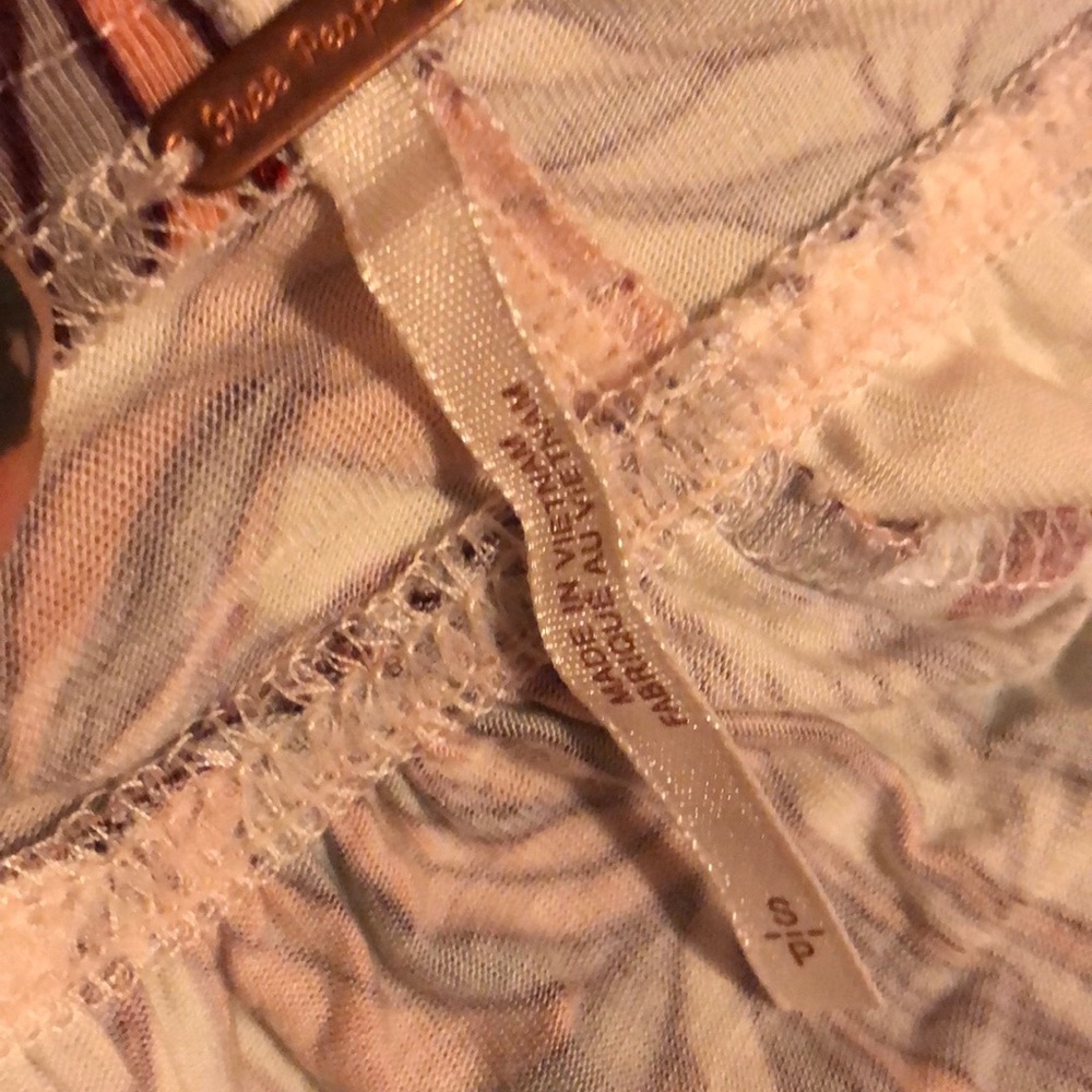 FP Free People Dolman Twist Front Top - Picture 5 of 6